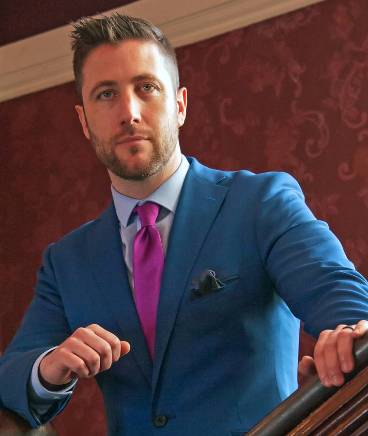 Light Blue Tailored Business Suit with Pink Tie